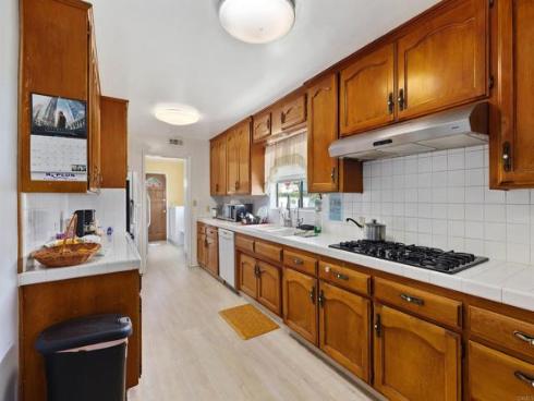 13021  Hewes   Avenue, Santa Ana, CA