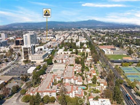 711 W 1st E105 Street, Santa Ana, CA