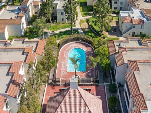 711 W 1st E105 Street, Santa Ana, CA