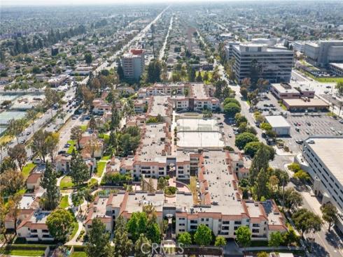 711 W 1st E105 Street, Santa Ana, CA