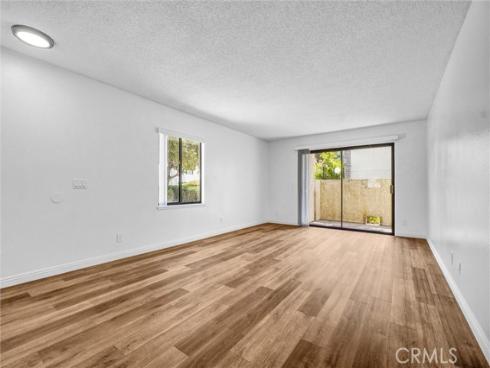 711 W 1st E105 Street, Santa Ana, CA