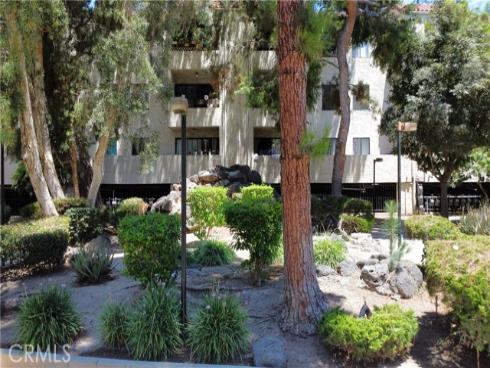 600  W Third St  B211 , Santa Ana, CA