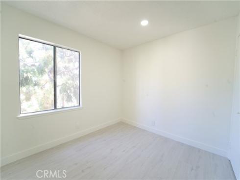 600  W Third St  B211 , Santa Ana, CA