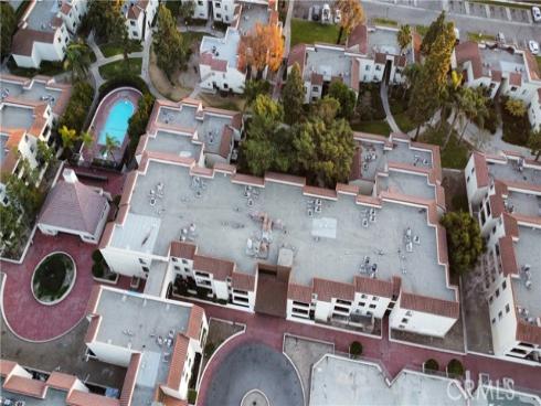 600  W Third St  B211 , Santa Ana, CA