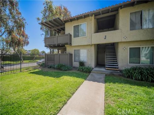 1345 Cabrillo Park J02 Drive, Santa Ana, CA