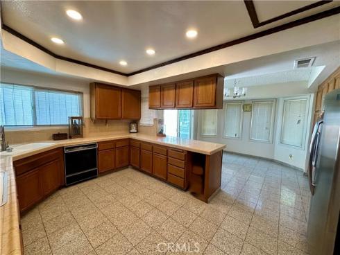 18831  Winnwood   Lane, Santa Ana, CA