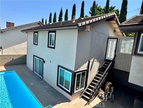 18831  Winnwood   Lane, Santa Ana, CA