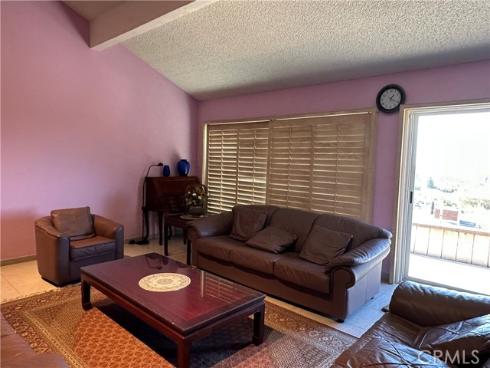 18831  Winnwood   Lane, Santa Ana, CA