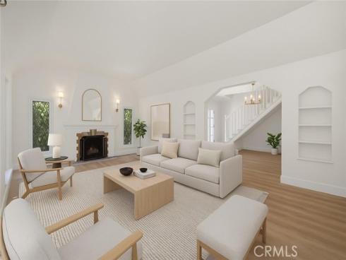 2404 N Poinsettia  , Santa Ana, CA