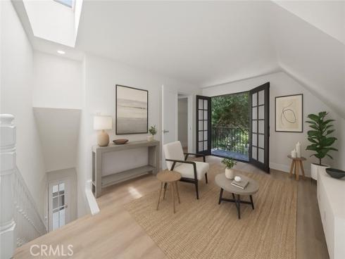 2404 N Poinsettia  , Santa Ana, CA