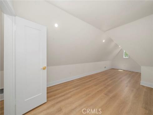 2404 N Poinsettia  , Santa Ana, CA