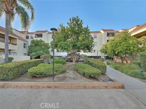 700 W 3rd  A111  Street, Santa Ana, CA