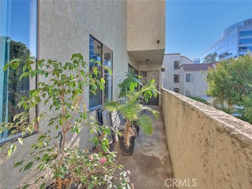 700 W 3rd  A111  Street, Santa Ana, CA