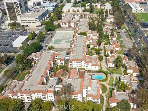 701 W 1st  D101  Street, Santa Ana, CA