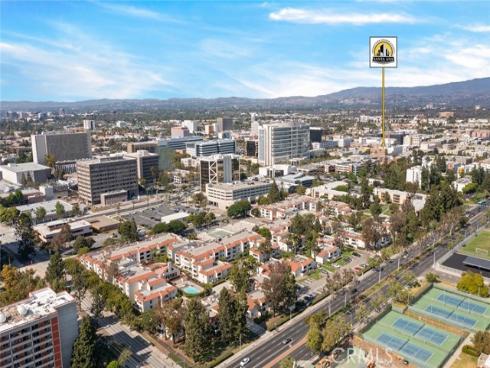 701 W 1st  D101  Street, Santa Ana, CA