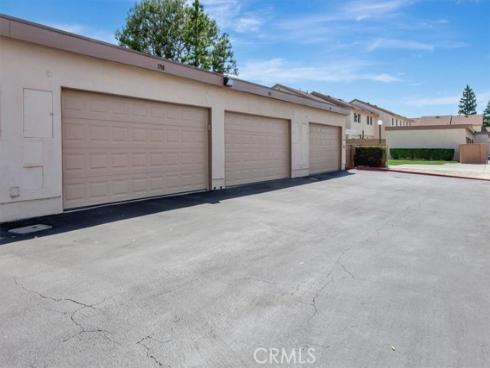 370 Carriage B Drive, Santa Ana, CA