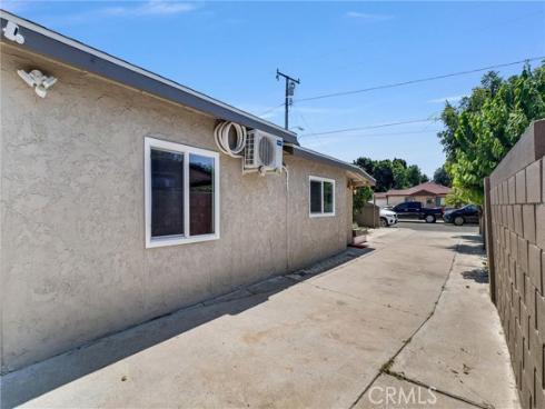 2513 W Occidental   Street, Santa Ana, CA