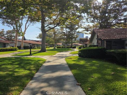 3638 S Main  D11  Street, Santa Ana, CA