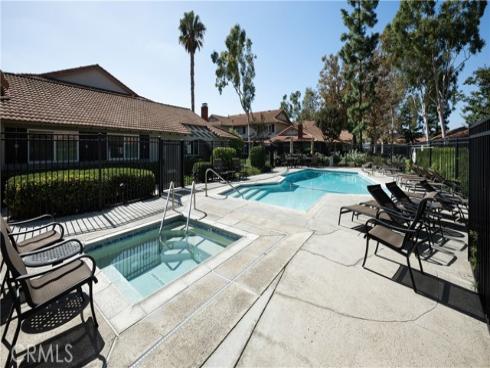 3638 S Main  D11  Street, Santa Ana, CA