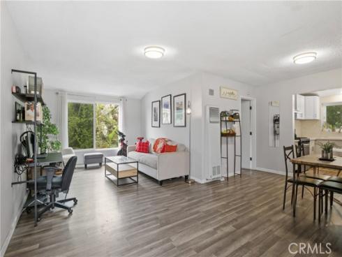 611 S. Orange Avenue 10