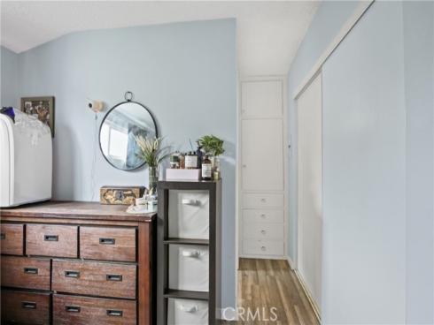 611 S Orange  10  Avenue, Santa Ana, CA