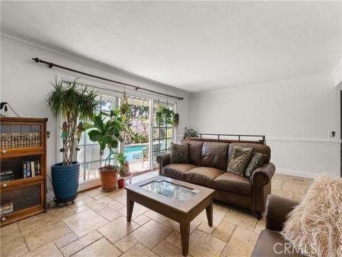 622 W Alpine Avenue, Santa Ana, CA