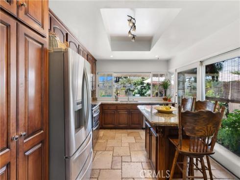 622 W Alpine Avenue, Santa Ana, CA