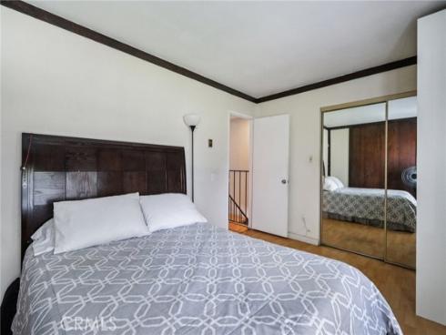 561 W Alton  39  Avenue, Santa Ana, CA