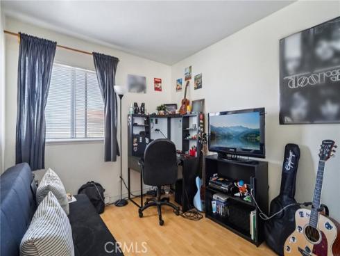 561 W Alton  39  Avenue, Santa Ana, CA