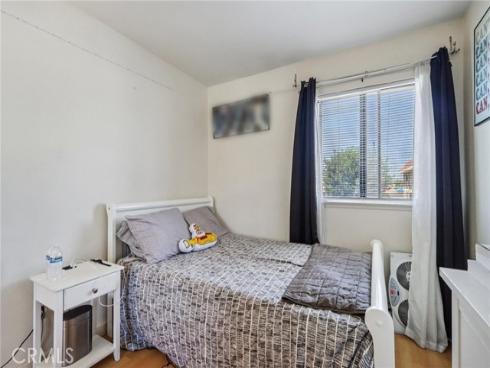 561 W Alton  39  Avenue, Santa Ana, CA