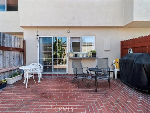 561 W Alton  39  Avenue, Santa Ana, CA