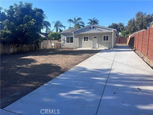 1727  Santa Ana   Boulevard, Santa Ana, CA