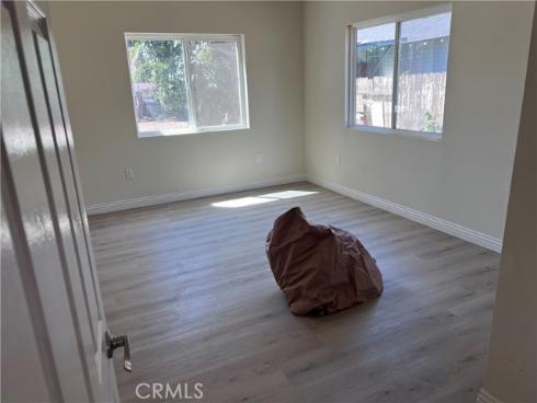 1727  Santa Ana   Boulevard, Santa Ana, CA