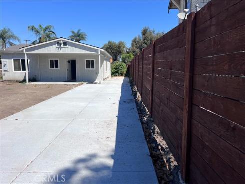 1727  Santa Ana   Boulevard, Santa Ana, CA