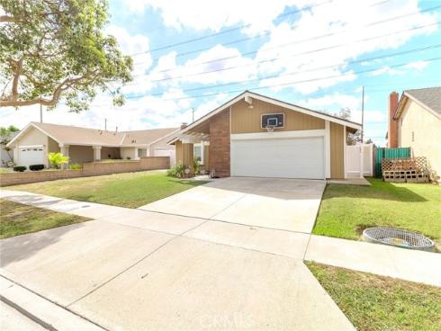 2318  W Moore Ave  , Santa Ana, CA