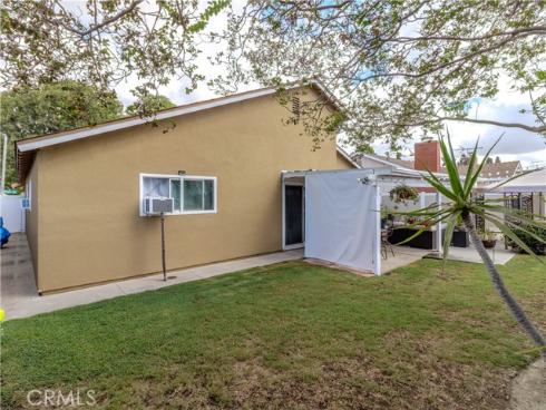 2318  W Moore Ave  , Santa Ana, CA