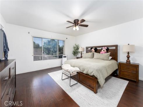1107 W Memory 17A Lane, Santa Ana, CA