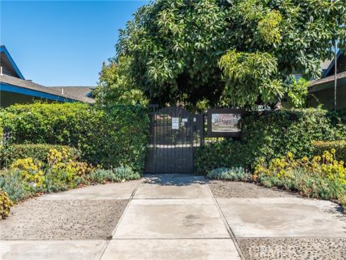 1107 W Memory 17A Lane, Santa Ana, CA