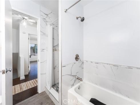 1107 W Memory 17A Lane, Santa Ana, CA