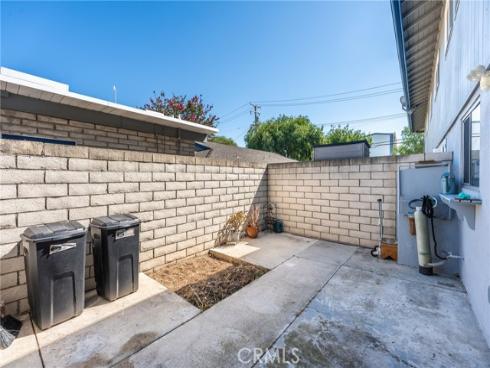 1107 W Memory 17A Lane, Santa Ana, CA