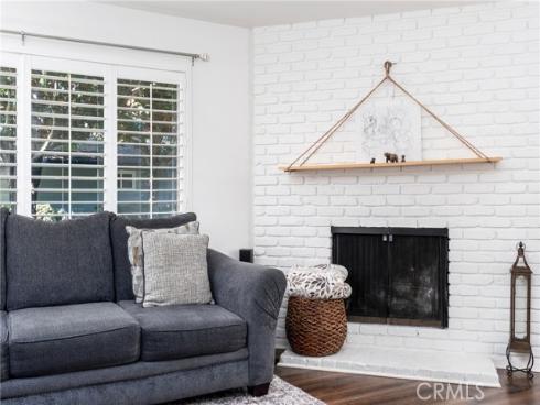 1107 W Memory 17A Lane, Santa Ana, CA