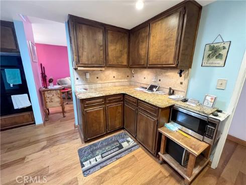 2021  Kristi   Lane, Santa Ana, CA