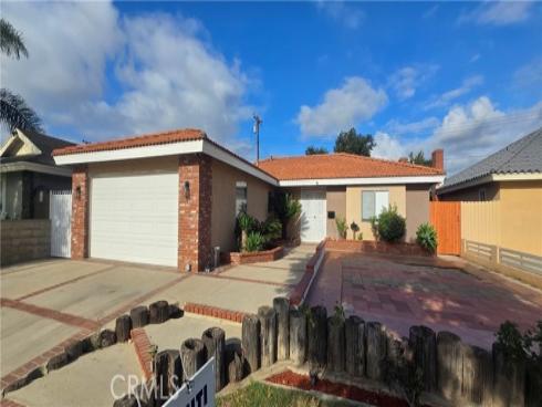 2618 S. Pacific Avenue