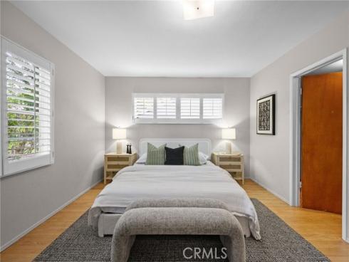 1101 W Sharon Road, Santa Ana, CA