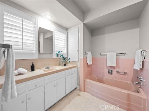 1101 W Sharon Road, Santa Ana, CA