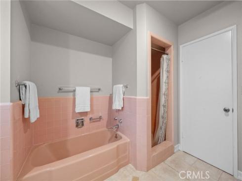 1101 W Sharon Road, Santa Ana, CA