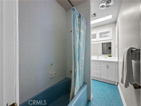 1101 W Sharon Road, Santa Ana, CA