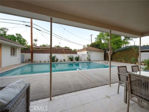 1101 W Sharon Road, Santa Ana, CA