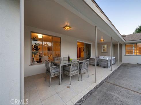 1101 W Sharon Road, Santa Ana, CA