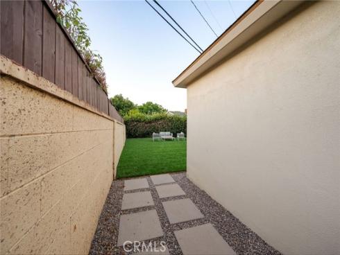 1101 W Sharon Road, Santa Ana, CA